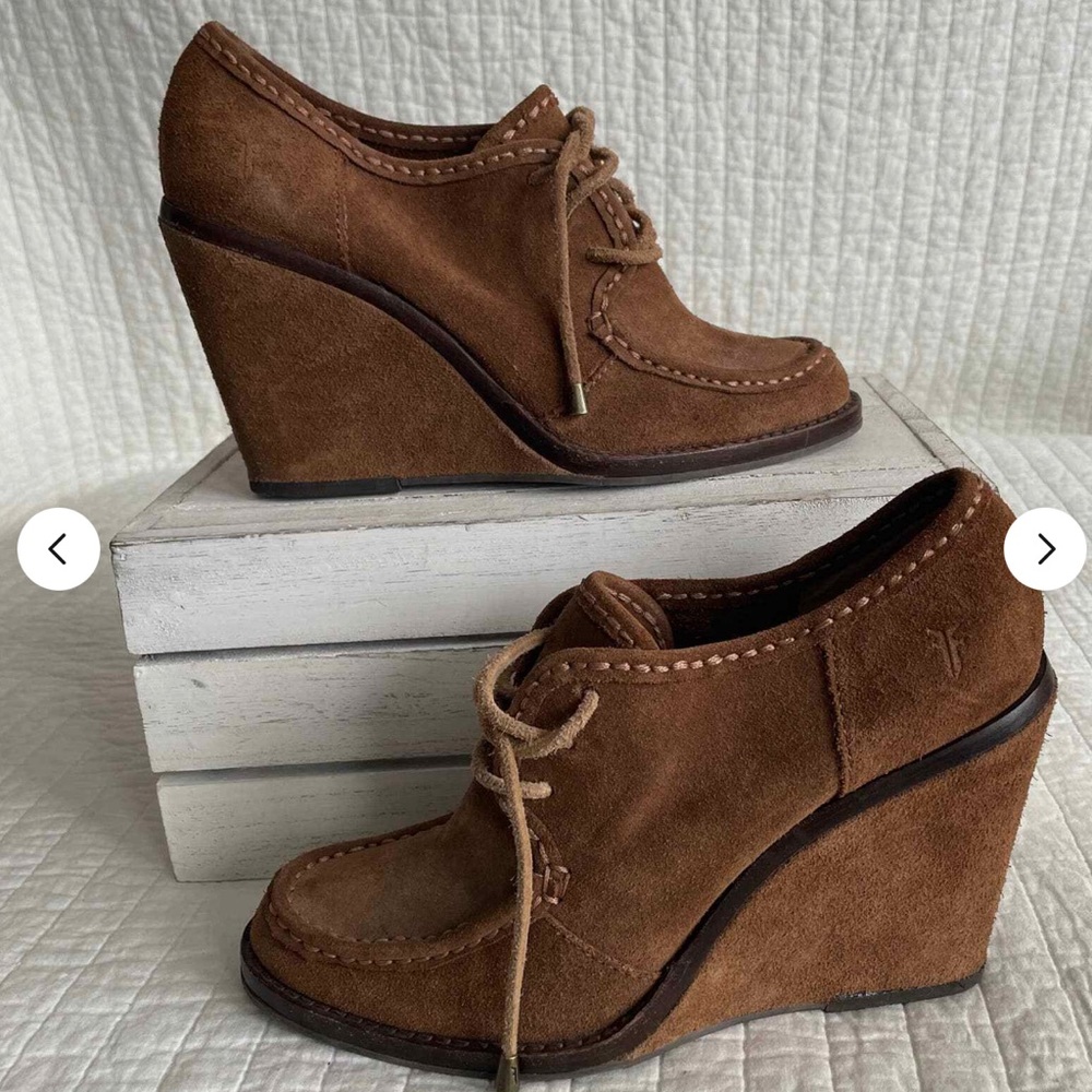 Frye Caroline Lace Up Wedge Pump / Size 9.5